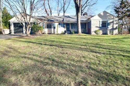 140 Coldbrook Rd, Warwick, RI 02888-5223