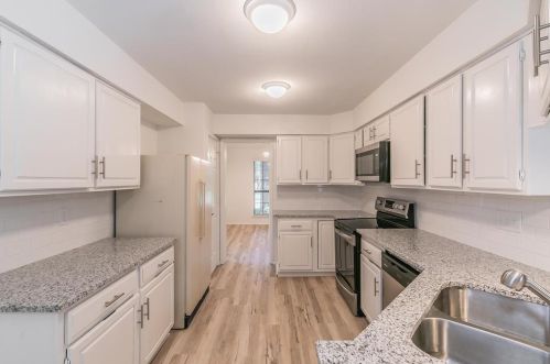 1602 Palisades Dr, Carrollton TX 75007-5043 exterior