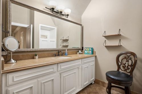 6300 Preferred Dr, Fort Worth TX  76179-8203 exterior