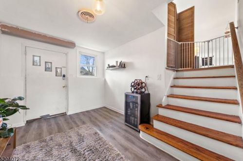 108 Garden St, Cranford, NJ 07016-2506