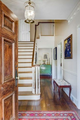 2 Emma Ln, Atlanta GA  30342-3884 exterior