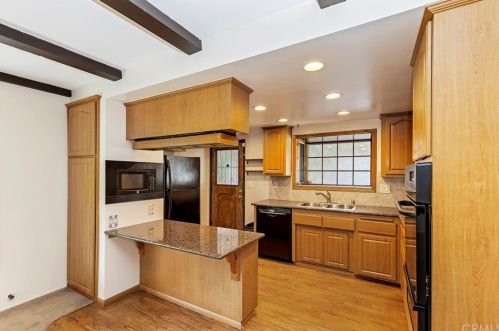 4280 Watkins Dr, Riverside CA  92507-4874 exterior