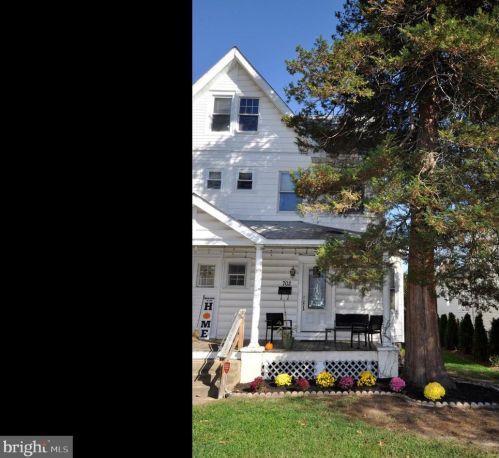702 Highland Ave, Palmyra, NJ 08065-1923