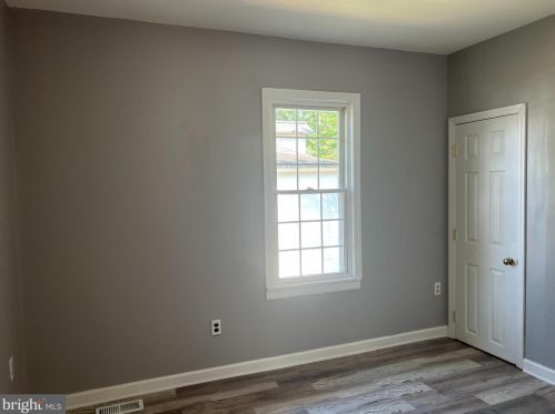 23 Stinson Ave, Gloucester, NJ 08030-2118