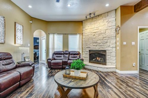 11028 San Jacinto Dr, Morgans Point TX 77571-9533 exterior