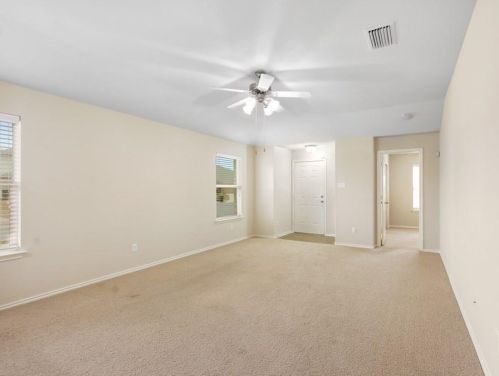 418 Nottingham Loop, Uhland TX  78640-2502 exterior