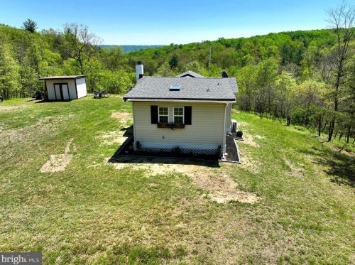2270 Kerns School Rd, Springfield WV  26763 exterior