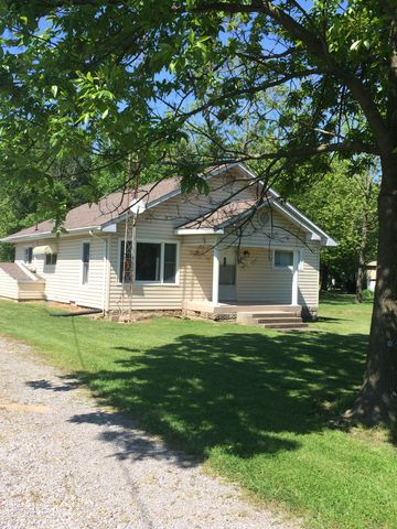 9875 State Highway 149, West Frankfort, IL 62896-4119