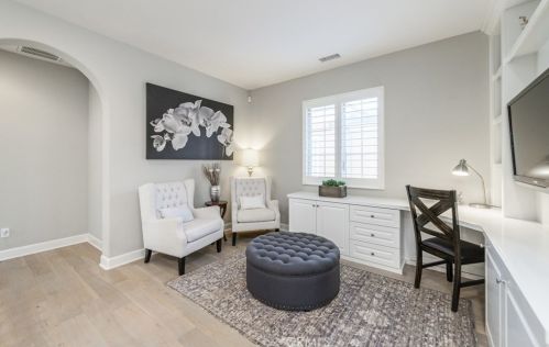 126 Long Fence, Irvine CA  92602-1807 exterior