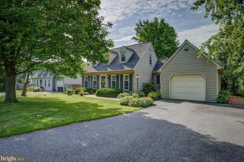 1550 Millport Rd, Lancaster, PA 17602-1251