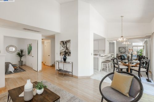 525 Wool Dr, Milpitas, CA 95035-4000