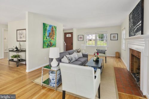 10615 Meadowhill Rd, Silver Spring MD 20901-1532 exterior