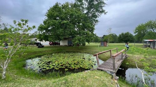 30262 Howell Rd, Waller, TX 77484-3464