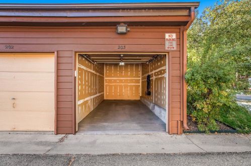 2685 Dayton Way, Denver CO  80231-3958 exterior