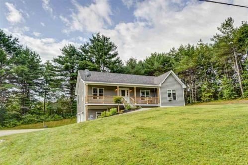 254 Seven Pines Rd, Holderness, NH 03245-5251
