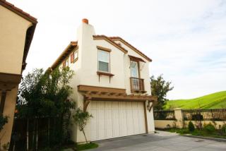 3939 Branding Iron Ct, Pleasanton, CA 94568-7254