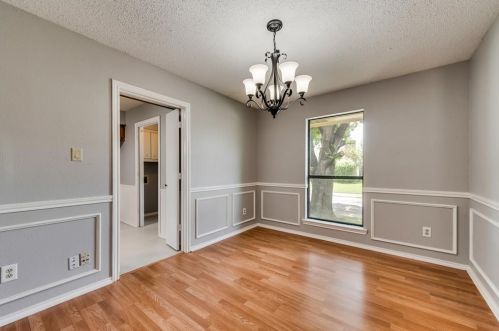 2712 Daybreak Dr, Dallas TX  75287-5813 exterior