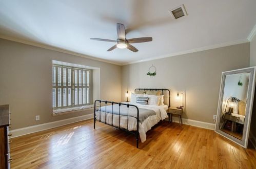 101 Bainbridge Dr, Atlanta GA  30327-4269 exterior