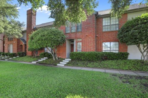 2312 Kenley St, Fort Worth TX  76107-4938 exterior