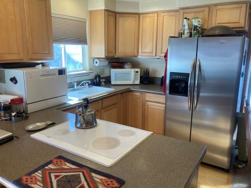 51164 Donner Pass Rd, Soda Springs, CA