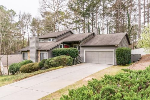 831 Muirfield Trce, Marietta, GA 30068-2650