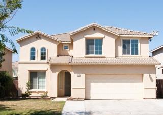 3028 Delta Ave, Visalia, CA 93291-8560