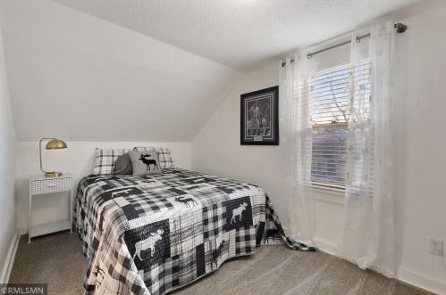 834 Algonquin Ave, Saint Paul MN  55119-3701 exterior