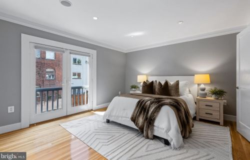 1726 Lombard St, Philadelphia PA  19147-1531 exterior