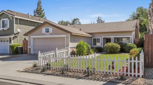 4112 Royal Windsor Dr, Salida, CA 95368-8129