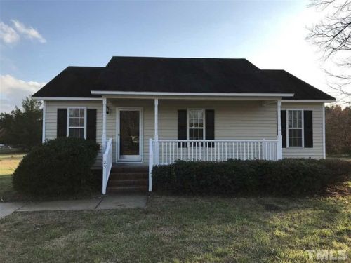 25 Dillon Rd, Zebulon, NC 27597-6011