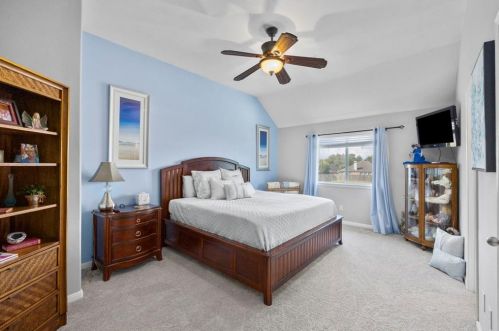 2127 Trinity Mnr Ln, Richmond TX  77469-7255 exterior