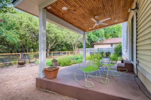6555 Fair Vly Trl, Austin TX  78749-1266 exterior