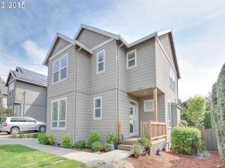 4551 Wood Pkwy, Portland, OR 97219-5264