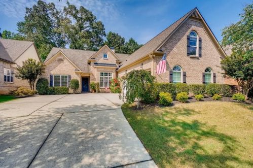 5650 Brighton Rose Ln, Buford, GA 30518-7706