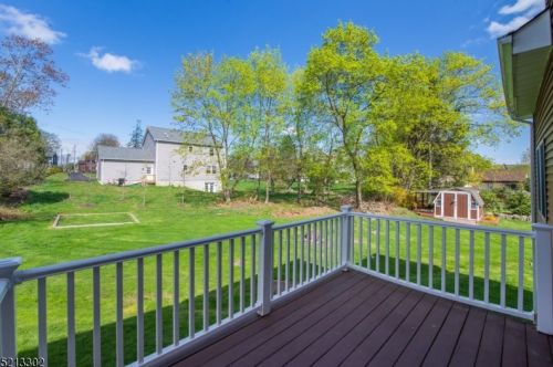 101 Charles St, Hackettstown NJ  07840-1209 exterior