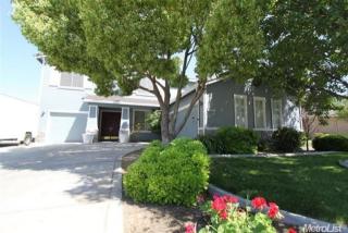 990 Pope Ct, Ripon, CA 95366-3365
