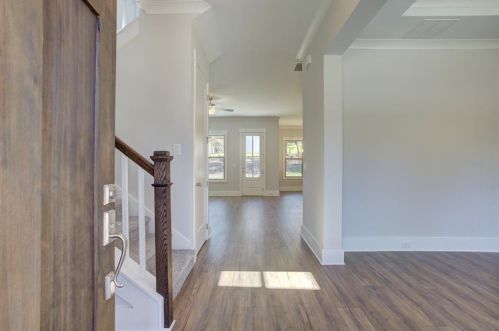 5718 Meadow View Dr, Jefferson, GA 30549-9602