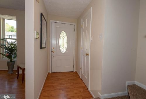 565 Melissa Ct, Arnold, MD 21012-1961