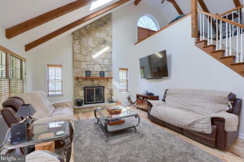 131 Bentley Ln, Lancaster PA  17603-6203 exterior