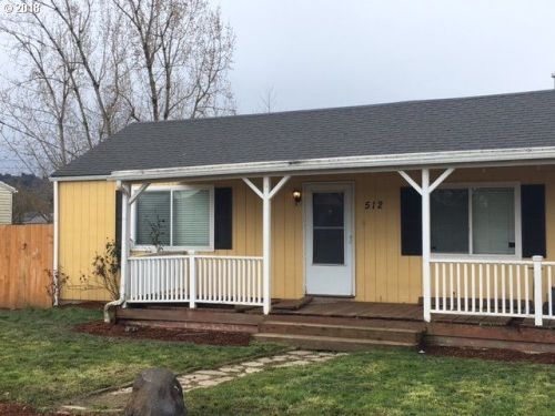 512 35th St, Springfield OR  97478-5860 exterior