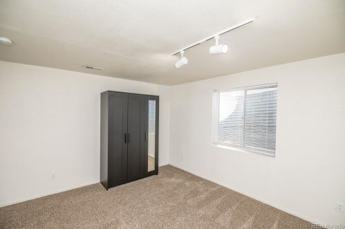 18202 Nassau Dr, Denver CO 80013-3346 exterior