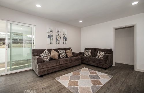 8692 Garfield St, Riverside CA  92504-2963 exterior