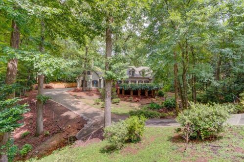 5671 Bahia Mar Cir, Stone Mountain, GA 30087-1604