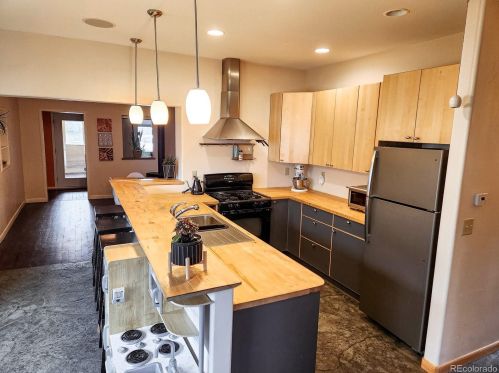 314 8 St, Leadville CO 80461-3139 exterior