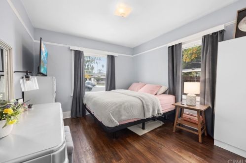 738 Zeyn St, Anaheim CA  92805-2602 exterior