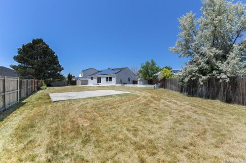 5032 Helena St, Denver CO  80239-5604 exterior