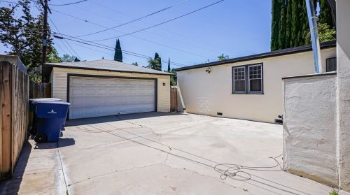 3580 Larchwood Pl, Riverside CA  92506-1236 exterior