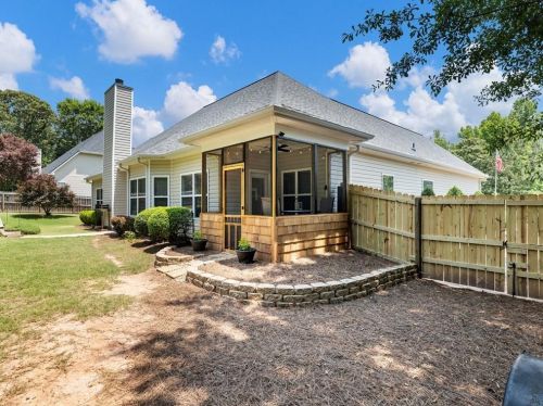 214 Palmer Ct, Jefferson GA  exterior