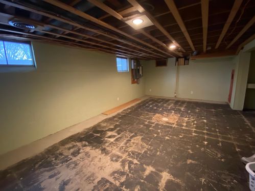458 Day St, Fairmont, MN 56031-4303