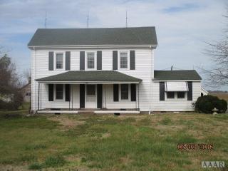 300 Palmer Rd, Camden, NC 27921-7694